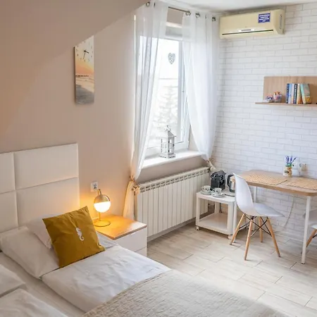 Konik Morski 4*